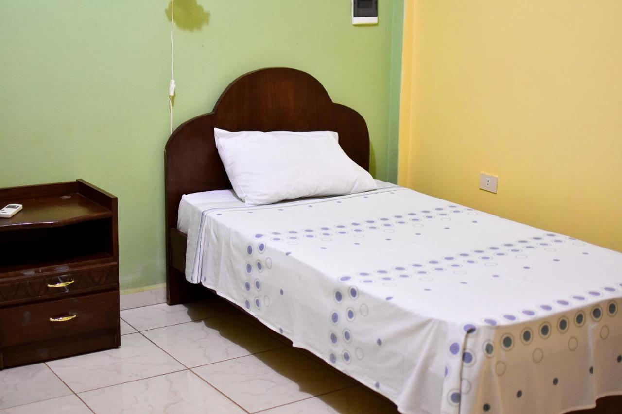 Obligado Palmas Park Hotel Y Restaurant מראה חיצוני תמונה